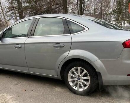 Серый Форд Мондео, объемом двигателя 2 л и пробегом 145 тыс. км за 9700 $, фото 3 на Automoto.ua