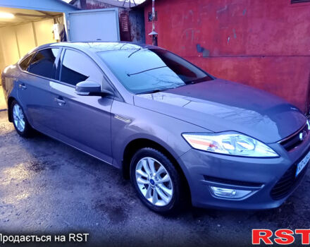 Сірий Форд Мондео, об'ємом двигуна 2 л та пробігом 40 тис. км за 12000 $, фото 1 на Automoto.ua