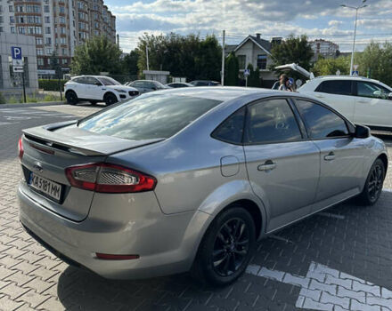 Сірий Форд Мондео, об'ємом двигуна 2 л та пробігом 269 тис. км за 7500 $, фото 10 на Automoto.ua