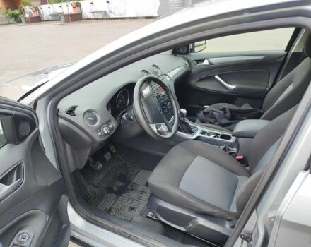 Серый Форд Мондео, объемом двигателя 1.6 л и пробегом 66 тыс. км за 8200 $, фото 8 на Automoto.ua