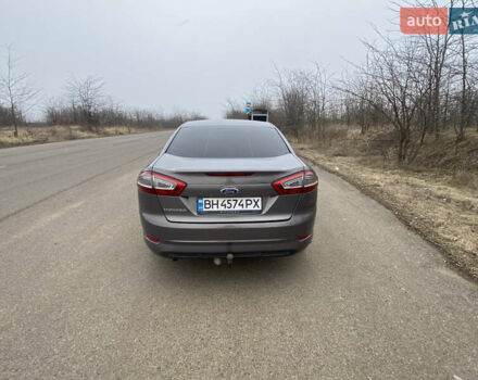 Серый Форд Мондео, объемом двигателя 1.6 л и пробегом 255 тыс. км за 5500 $, фото 5 на Automoto.ua