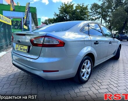 Серый Форд Мондео, объемом двигателя 1.6 л и пробегом 196 тыс. км за 6850 $, фото 4 на Automoto.ua