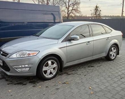 Серый Форд Мондео, объемом двигателя 2 л и пробегом 180 тыс. км за 10000 $, фото 4 на Automoto.ua