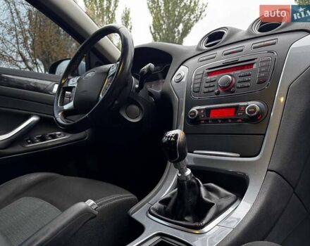 Форд Мондео 2012 в Днепре (Днепропетровске) на Automoto.ua Серый Форд Мондео, объемом двигателя 1.6 л и пробегом 232 тыс. км за 6800 $, фото 11 на Automoto.ua