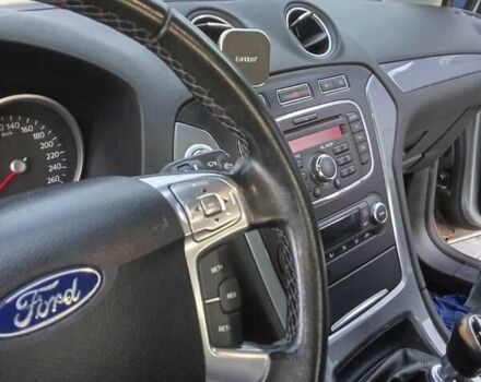 Серый Форд Мондео, объемом двигателя 2 л и пробегом 180 тыс. км за 10000 $, фото 18 на Automoto.ua