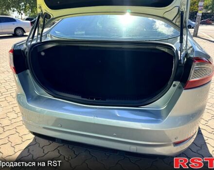 Серый Форд Мондео, объемом двигателя 1.6 л и пробегом 196 тыс. км за 6850 $, фото 8 на Automoto.ua