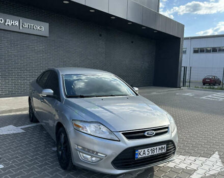 Сірий Форд Мондео, об'ємом двигуна 2 л та пробігом 269 тис. км за 7500 $, фото 3 на Automoto.ua