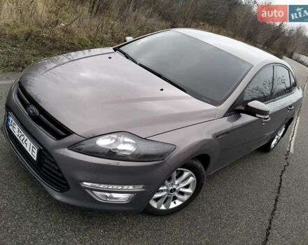 Серый Форд Мондео, объемом двигателя 1.6 л и пробегом 201 тыс. км за 7900 $, фото 2 на Automoto.ua