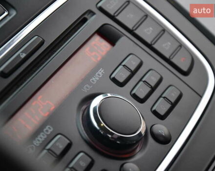 Сірий Форд Мондео, об'ємом двигуна 2 л та пробігом 206 тис. км за 7888 $, фото 43 на Automoto.ua