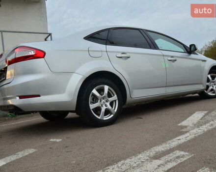 Сірий Форд Мондео, об'ємом двигуна 2 л та пробігом 206 тис. км за 7888 $, фото 32 на Automoto.ua