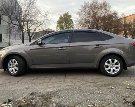 Серый Форд Мондео, объемом двигателя 1.6 л и пробегом 266 тыс. км за 11500 $, фото 6 на Automoto.ua