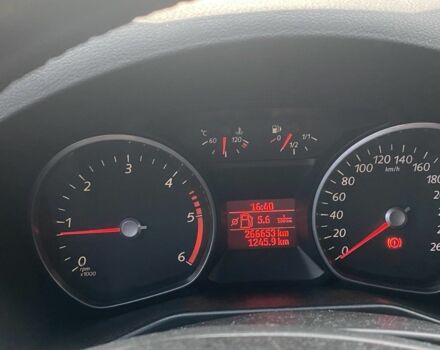 Серый Форд Мондео, объемом двигателя 1.6 л и пробегом 266 тыс. км за 11500 $, фото 11 на Automoto.ua