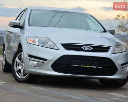 Сірий Форд Мондео, об'ємом двигуна 2 л та пробігом 206 тис. км за 7888 $, фото 22 на Automoto.ua