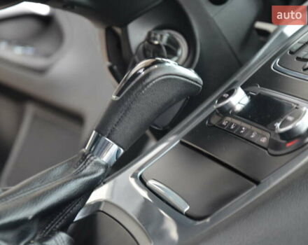 Сірий Форд Мондео, об'ємом двигуна 2 л та пробігом 206 тис. км за 7888 $, фото 56 на Automoto.ua