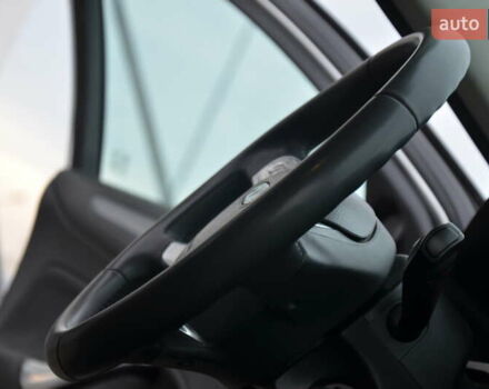 Серый Форд Мондео, объемом двигателя 2 л и пробегом 206 тыс. км за 7750 $, фото 57 на Automoto.ua