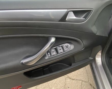 Серый Форд Мондео, объемом двигателя 1.6 л и пробегом 266 тыс. км за 11500 $, фото 7 на Automoto.ua