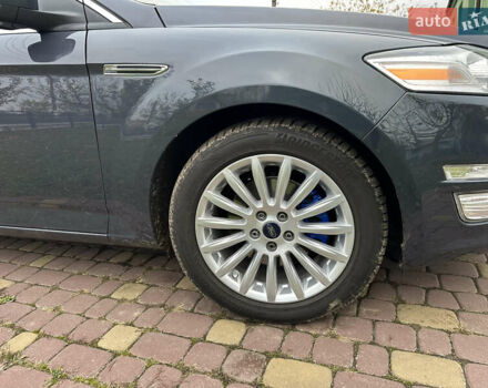 Серый Форд Мондео, объемом двигателя 1.56 л и пробегом 230 тыс. км за 10500 $, фото 8 на Automoto.ua