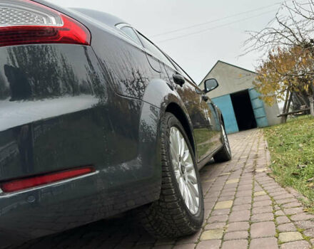 Серый Форд Мондео, объемом двигателя 1.56 л и пробегом 230 тыс. км за 10500 $, фото 52 на Automoto.ua