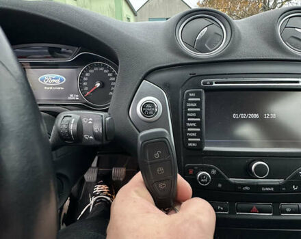 Серый Форд Мондео, объемом двигателя 1.56 л и пробегом 230 тыс. км за 10500 $, фото 35 на Automoto.ua