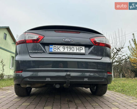 Серый Форд Мондео, объемом двигателя 1.56 л и пробегом 230 тыс. км за 10500 $, фото 49 на Automoto.ua