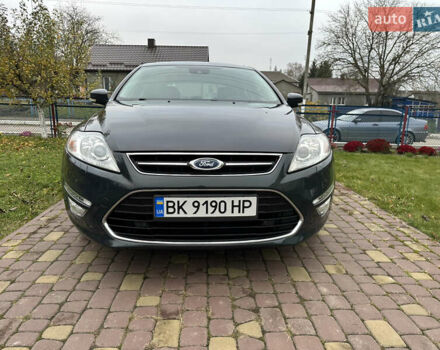 Серый Форд Мондео, объемом двигателя 1.56 л и пробегом 230 тыс. км за 10500 $, фото 10 на Automoto.ua