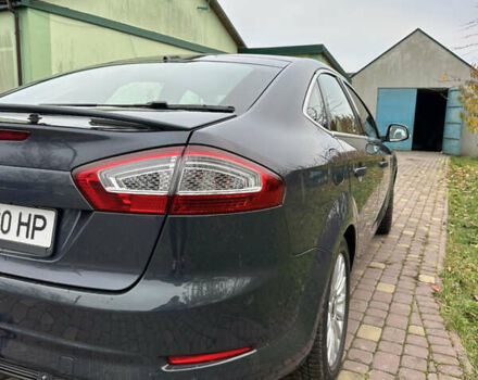 Серый Форд Мондео, объемом двигателя 1.56 л и пробегом 230 тыс. км за 10500 $, фото 4 на Automoto.ua