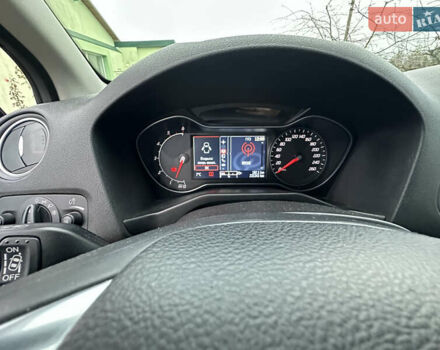 Серый Форд Мондео, объемом двигателя 1.56 л и пробегом 230 тыс. км за 10500 $, фото 31 на Automoto.ua