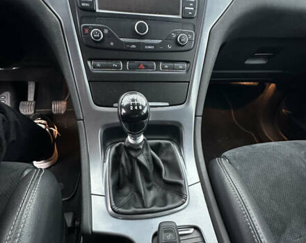 Серый Форд Мондео, объемом двигателя 1.56 л и пробегом 230 тыс. км за 10500 $, фото 34 на Automoto.ua