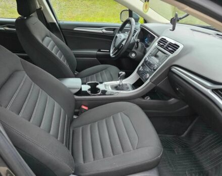 Серый Форд Мондео, объемом двигателя 2 л и пробегом 73 тыс. км за 4400 $, фото 6 на Automoto.ua