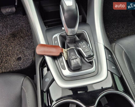 Серый Форд Мондео, объемом двигателя 2 л и пробегом 125 тыс. км за 15600 $, фото 17 на Automoto.ua