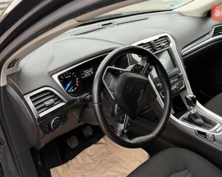 Серый Форд Мондео, объемом двигателя 2 л и пробегом 155 тыс. км за 13499 $, фото 14 на Automoto.ua