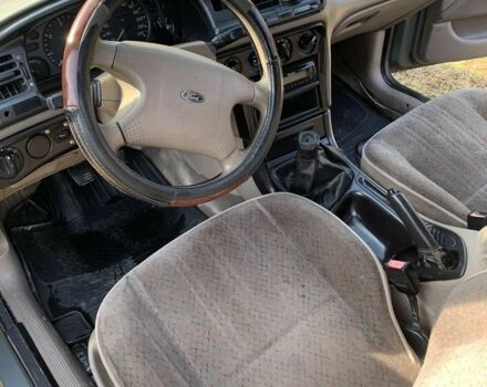 Серый Форд Мондео, объемом двигателя 1.8 л и пробегом 211 тыс. км за 1200 $, фото 5 на Automoto.ua