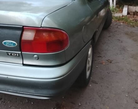 Форд Мондео 1993 в Хмельницком на Automoto.ua Серый Форд Мондео, объемом двигателя 0 л и пробегом 380 тыс. км за 1600 $, фото 2 на Automoto.ua