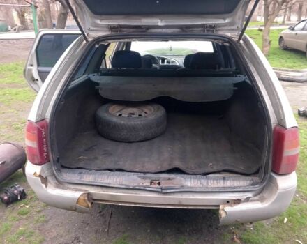 Серый Форд Мондео, объемом двигателя 1.6 л и пробегом 300 тыс. км за 800 $, фото 3 на Automoto.ua