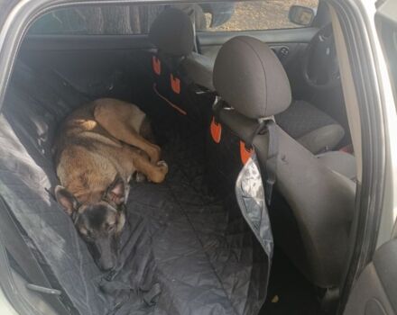 Форд Мондео 1998 в Пологах на Automoto.ua Серый Форд Мондео, объемом двигателя 1.8 л и пробегом 252 тыс. км за 1700 $, фото 6 на Automoto.ua