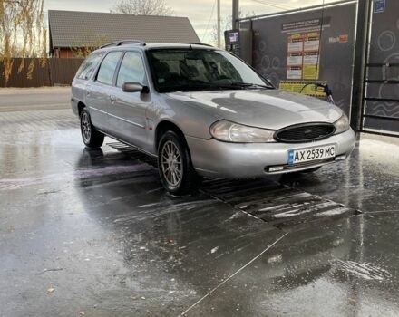 Серый Форд Мондео, объемом двигателя 1.8 л и пробегом 250 тыс. км за 1500 $, фото 2 на Automoto.ua