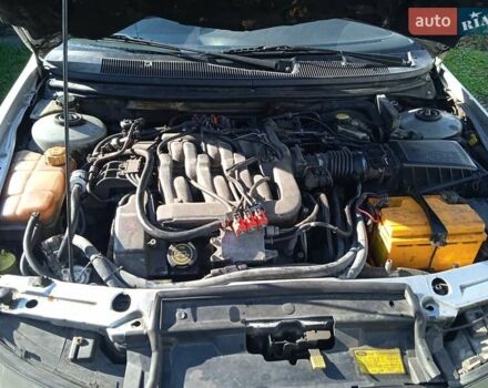 Серый Форд Мондео, объемом двигателя 2.5 л и пробегом 350 тыс. км за 1700 $, фото 2 на Automoto.ua