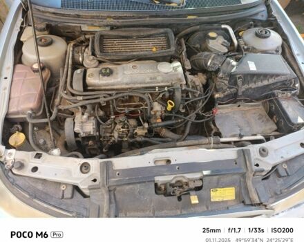 Серый Форд Мондео, объемом двигателя 0 л и пробегом 300 тыс. км за 900 $, фото 2 на Automoto.ua