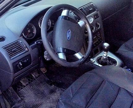 Серый Форд Мондео, объемом двигателя 2 л и пробегом 0 тыс. км за 3700 $, фото 2 на Automoto.ua