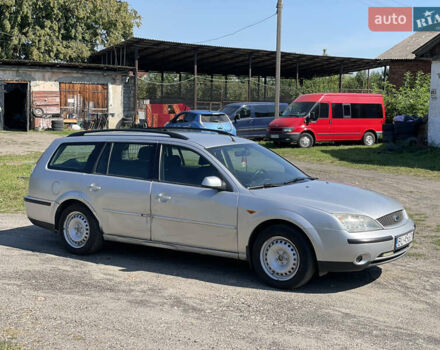 Сірий Форд Мондео, об'ємом двигуна 2 л та пробігом 200 тис. км за 1250 $, фото 1 на Automoto.ua