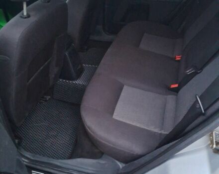 Серый Форд Мондео, объемом двигателя 2 л и пробегом 298 тыс. км за 4100 $, фото 5 на Automoto.ua