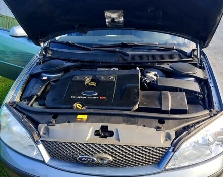 Сірий Форд Мондео, об'ємом двигуна 2 л та пробігом 201 тис. км за 3000 $, фото 1 на Automoto.ua