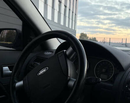 Серый Форд Мондео, объемом двигателя 2 л и пробегом 300 тыс. км за 4341 $, фото 9 на Automoto.ua