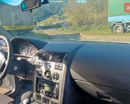 Сірий Форд Мондео, об'ємом двигуна 2 л та пробігом 412 тис. км за 3100 $, фото 23 на Automoto.ua