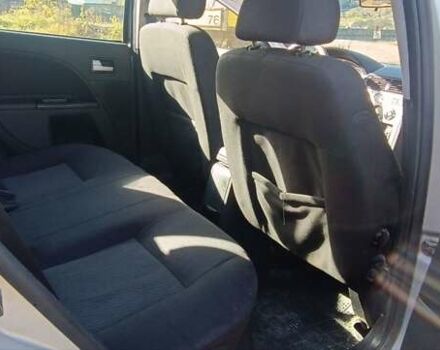 Сірий Форд Мондео, об'ємом двигуна 2 л та пробігом 412 тис. км за 3100 $, фото 18 на Automoto.ua