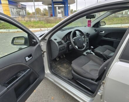 Серый Форд Мондео, объемом двигателя 1.8 л и пробегом 306 тыс. км за 2999 $, фото 8 на Automoto.ua