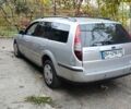 Сірий Форд Мондео, об'ємом двигуна 2 л та пробігом 326 тис. км за 1950 $, фото 9 на Automoto.ua
