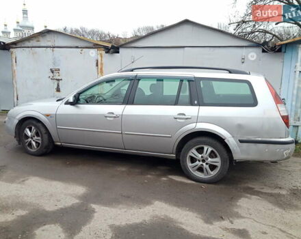 Серый Форд Мондео, объемом двигателя 2 л и пробегом 424 тыс. км за 2500 $, фото 5 на Automoto.ua