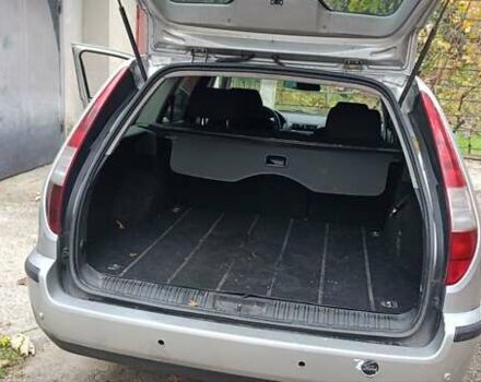 Сірий Форд Мондео, об'ємом двигуна 2 л та пробігом 326 тис. км за 1950 $, фото 7 на Automoto.ua