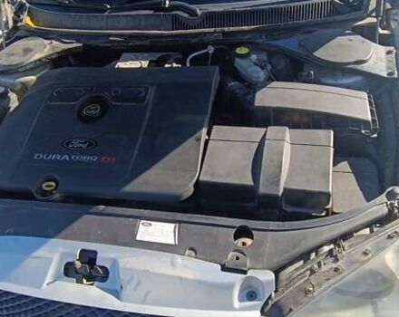 Сірий Форд Мондео, об'ємом двигуна 2 л та пробігом 412 тис. км за 3100 $, фото 30 на Automoto.ua